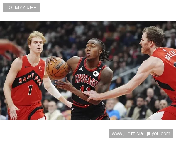 劳里外线精准三分，猛龙在客场艰难取胜