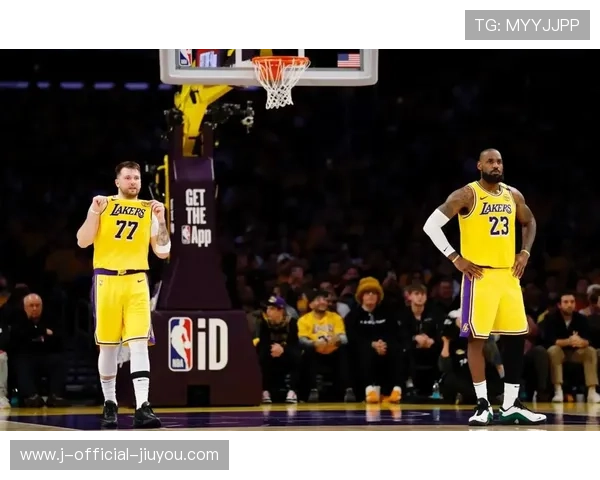 NBA湖人逆转完成气势爆棚，书写传奇篇章